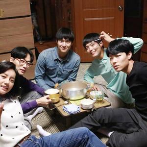 非洲农场主三姐妹
